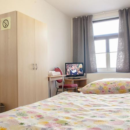 Pension Klingenstr. 23 Hotel Лайпциг Екстериор снимка